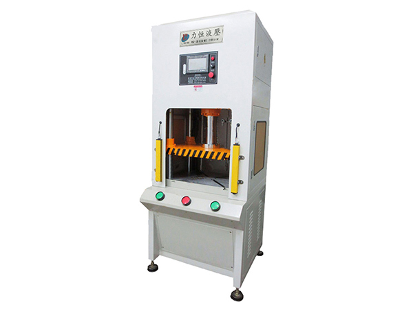 數(shù)控四柱型油壓機